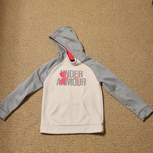 Girl's Under Armour M Sweatshirt